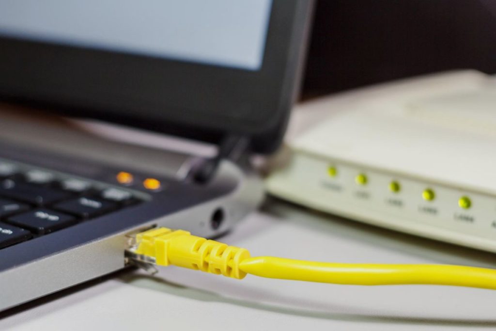 WHAT IS THE BEST CONNECTION TO HAVE FOR FASTER MBPS