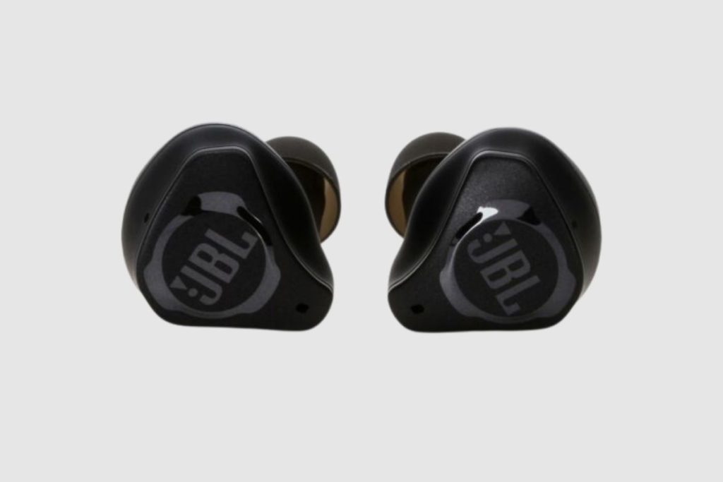 The JBL Club Pro Plus