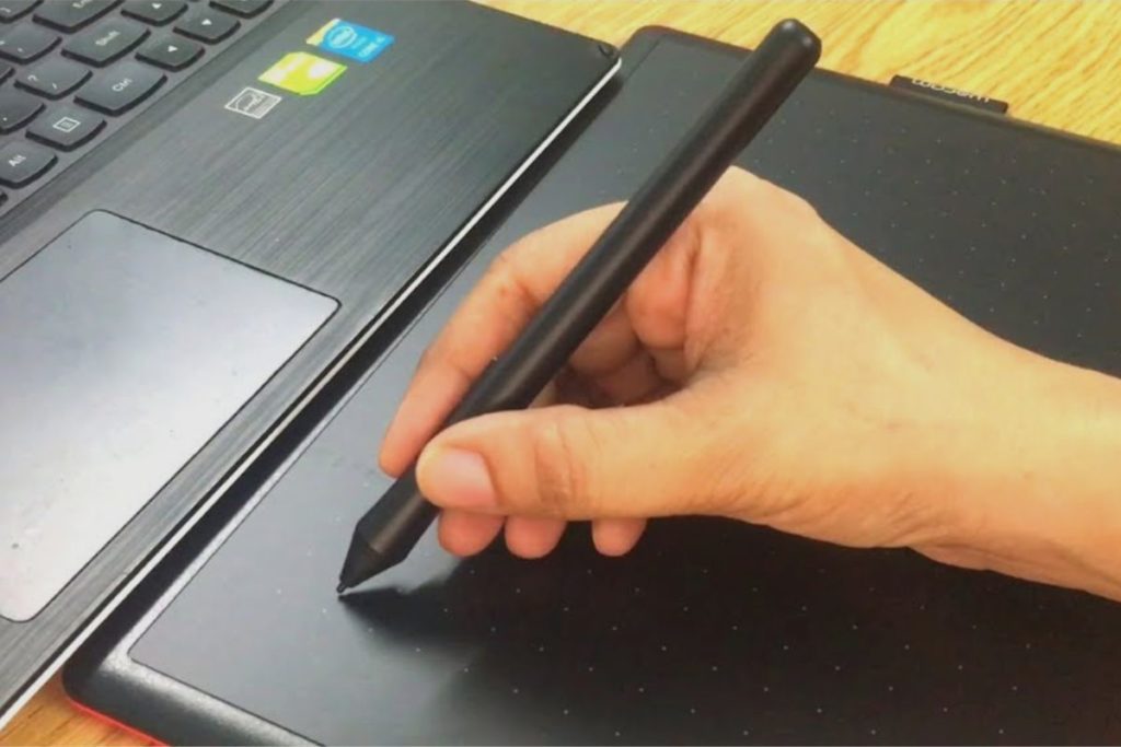 How Does The One By Wacom Work