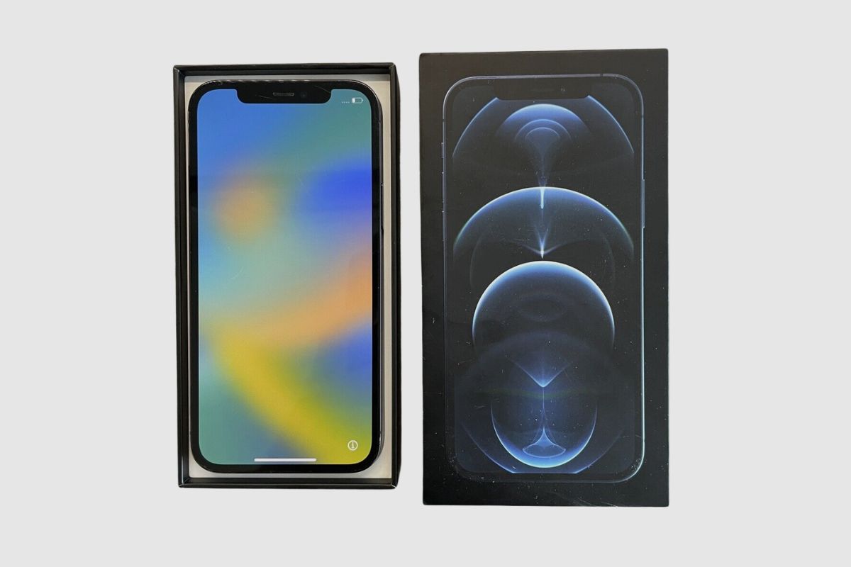Apple iPhone 12 Pro Review