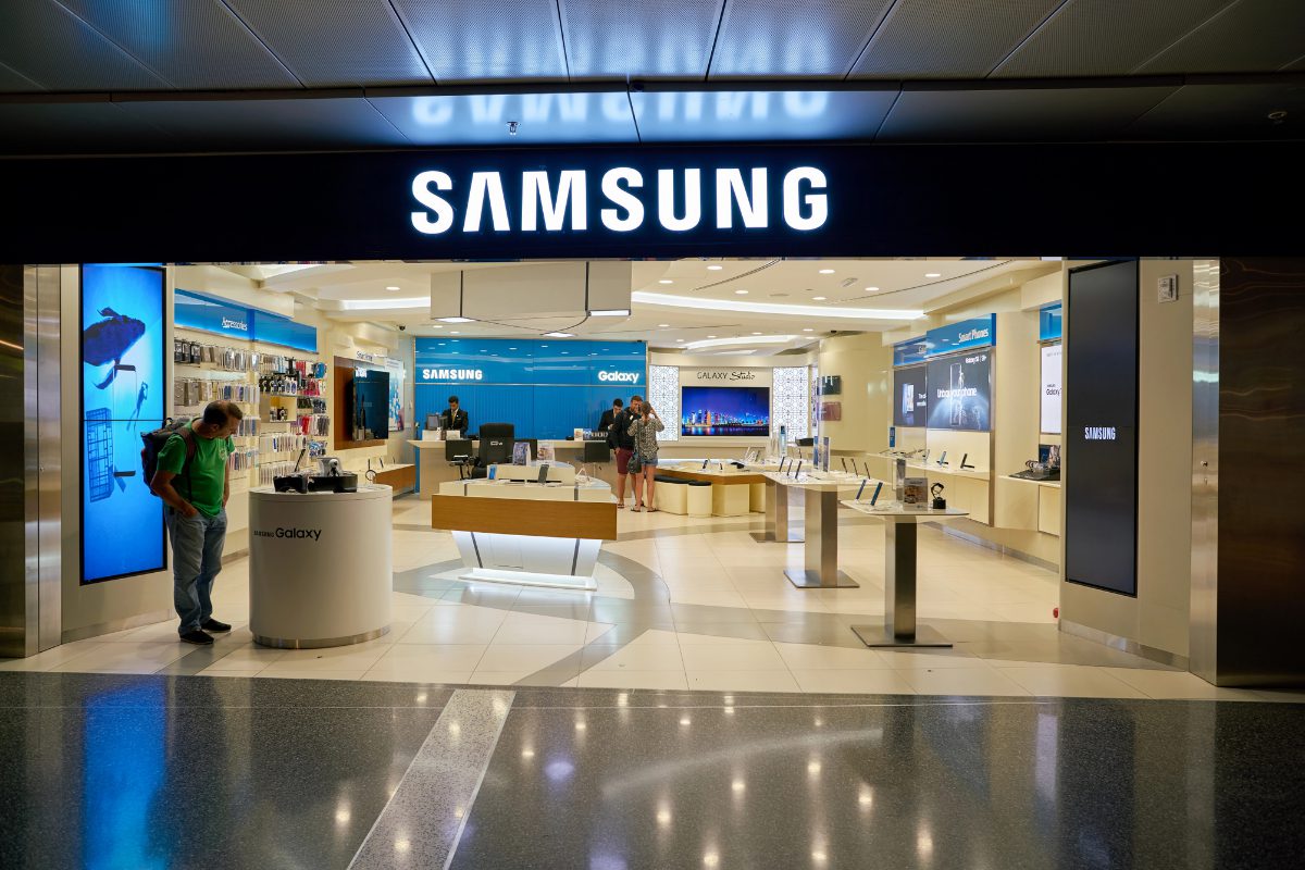 Samsung Unveils MicroSD Cards for Future Mobile Computing and AI